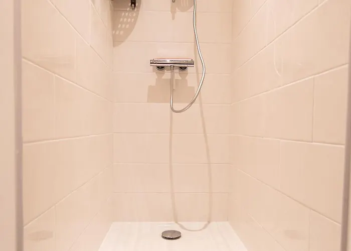 - Nets A Prix Honnete - Brest